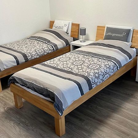 Appartementresidenz Am Kurpark - Ferienwohnungen Mit Pool & Sauna & Garage Bad Salzuflen Exteriör bild