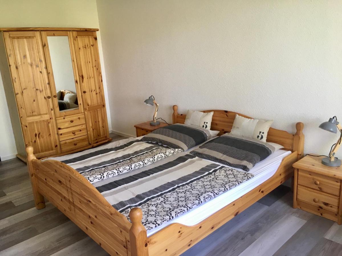 Appartementresidenz Am Kurpark - Ferienwohnungen Mit Pool & Sauna & Garage Bad Salzuflen Exteriör bild