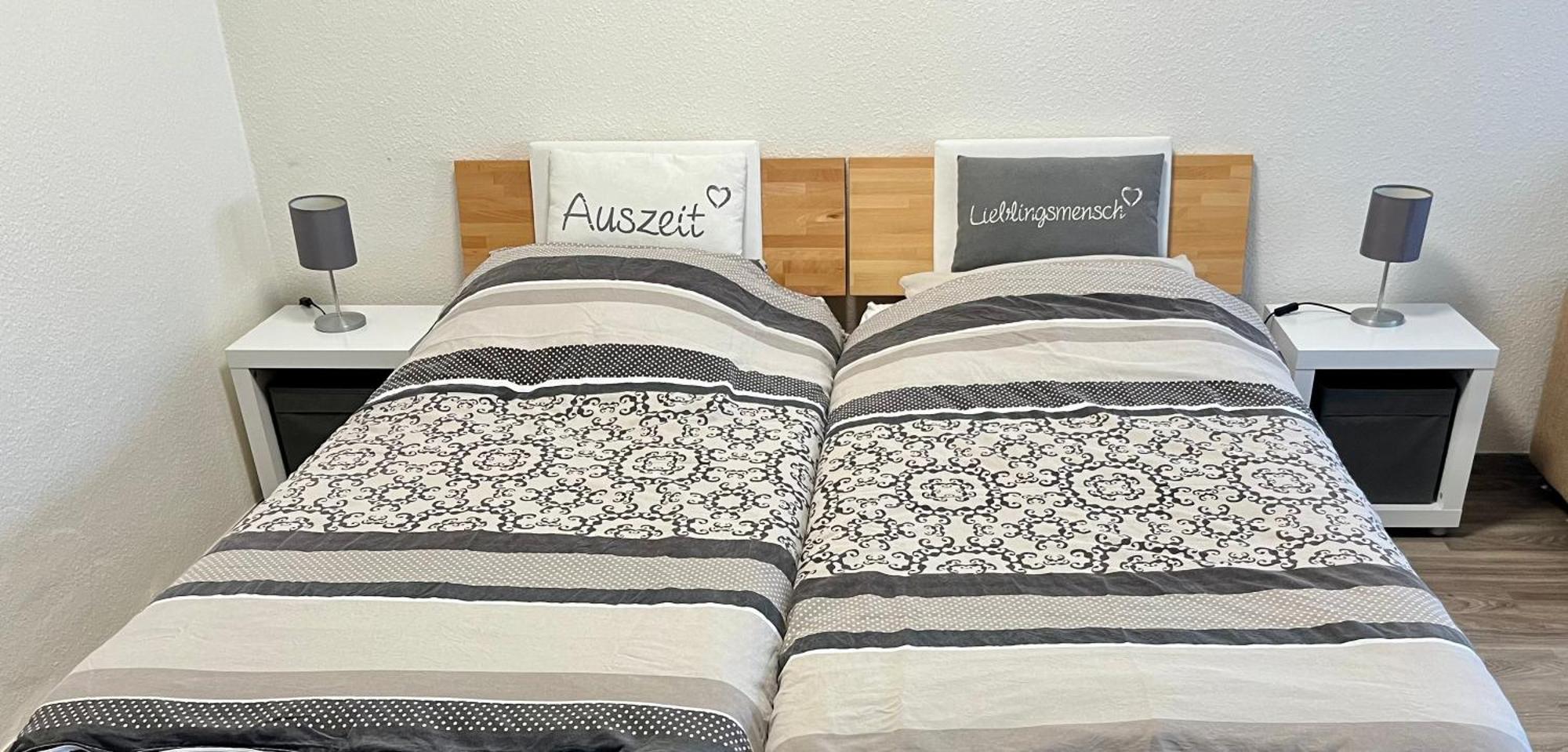 Appartementresidenz Am Kurpark - Ferienwohnungen Mit Pool & Sauna & Garage Bad Salzuflen Exteriör bild